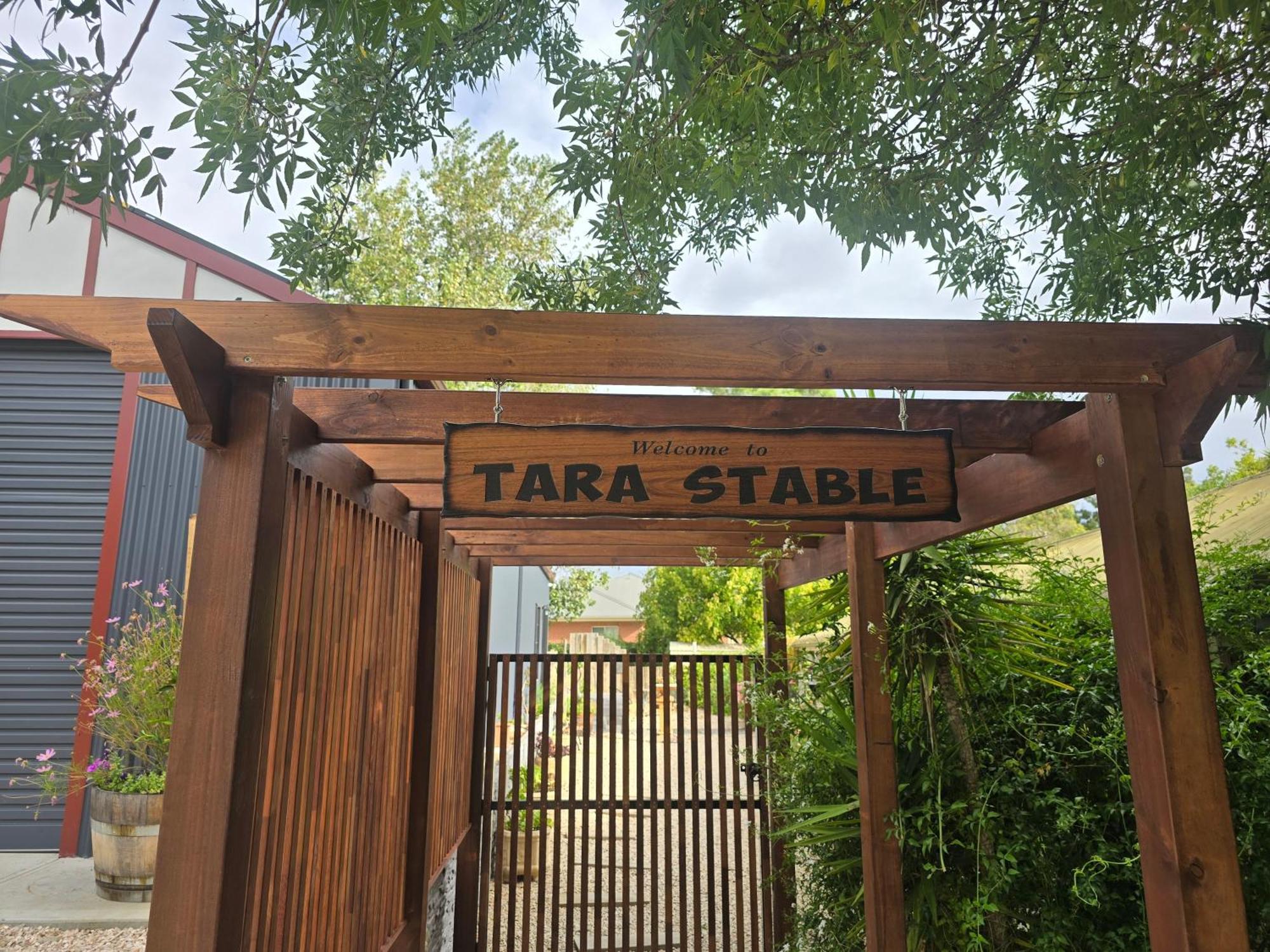 Tara Stables Vila Littlehampton Exterior foto